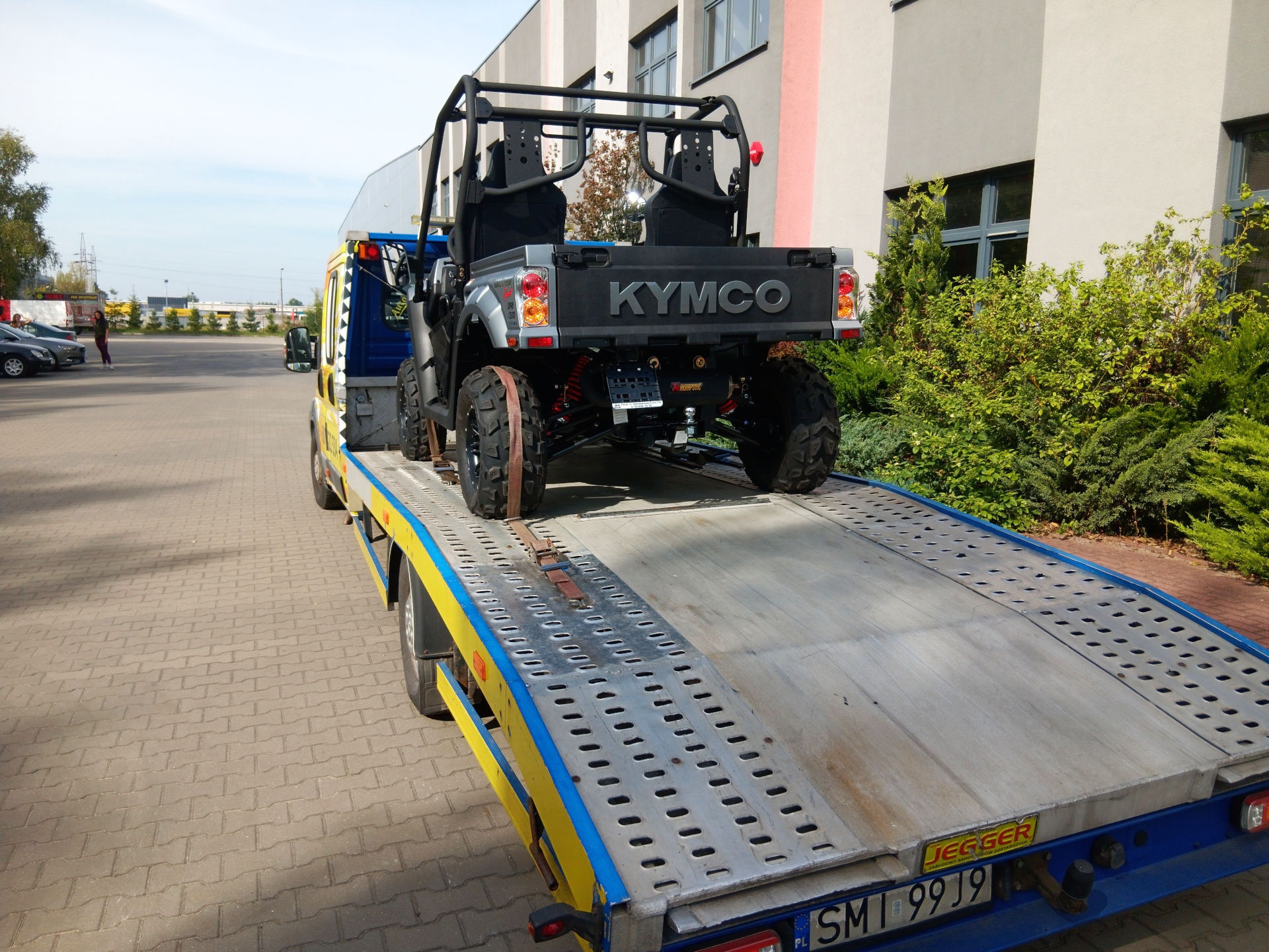 Transport na lawecie quadów